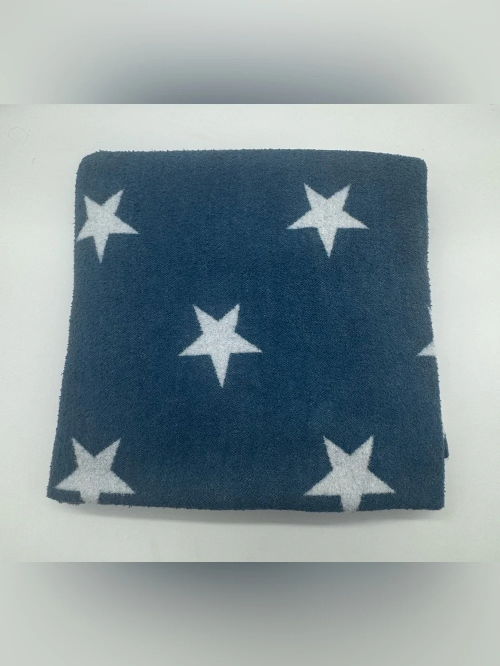 Celtic Weavers 100% Bamboo Blanket featuring a Reversible Star Pattern